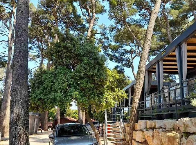 Mobile Masa 163, Camp Porton Biondi Rovinj